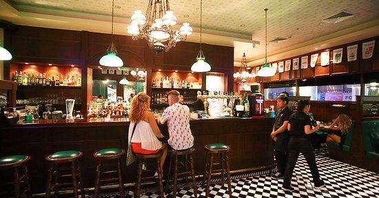 Flann O'Brien's Irish Pub